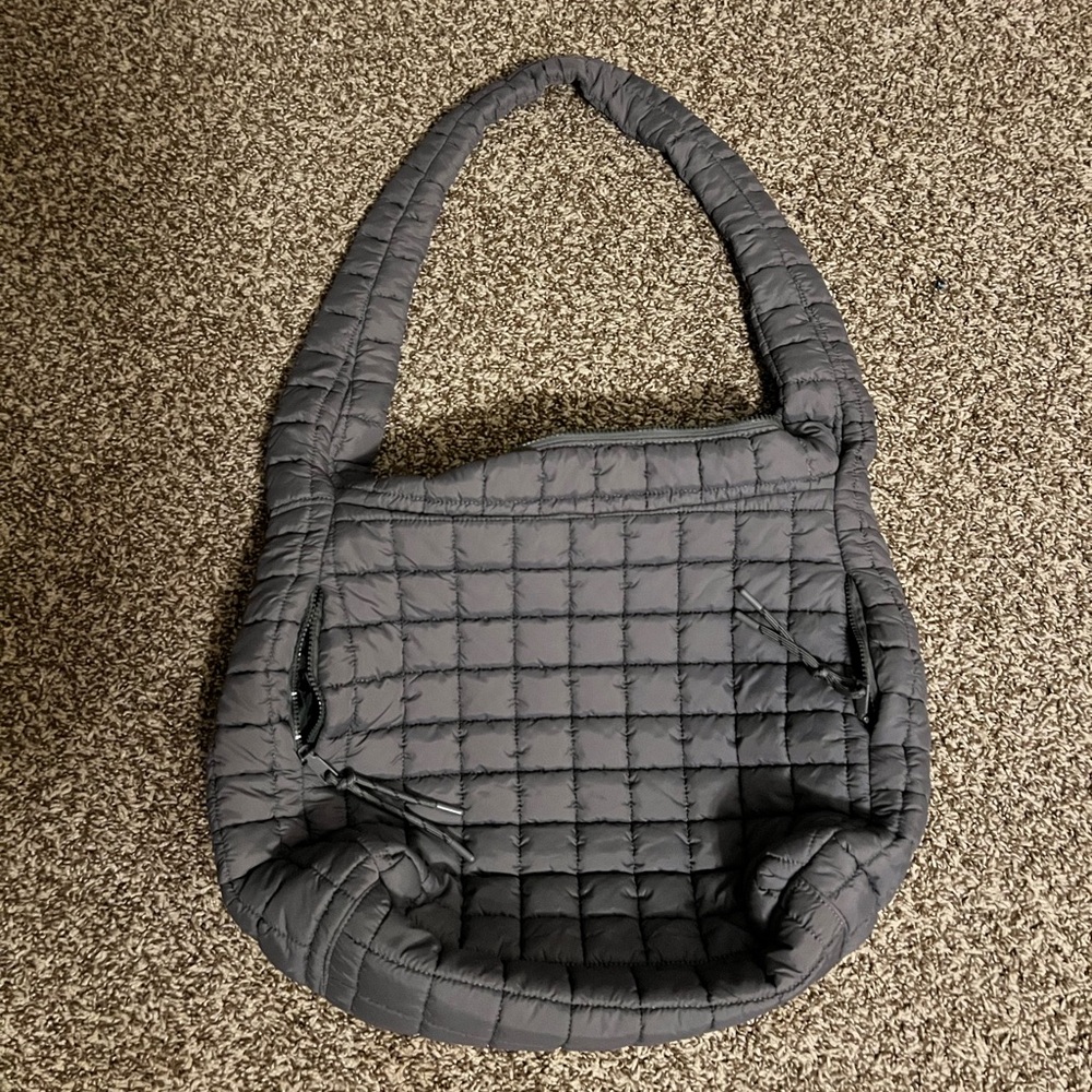 Urban Expressions Carryall